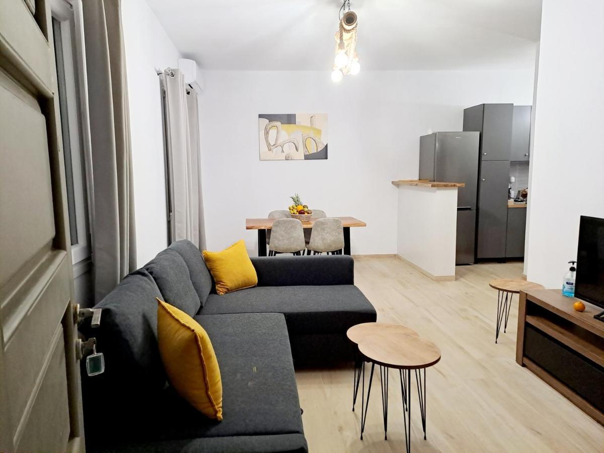 Πλατανακι 2 Seaview Apartment Ándros Esterno foto